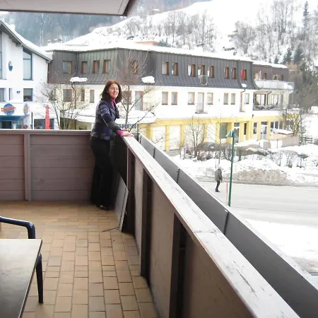 Apartment Captains Sunny At Sigl With Summercard *